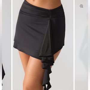OH POLLY BLACK RUFFLE MINI SKIRT